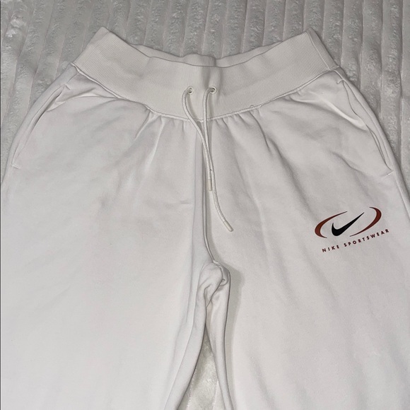 Nike Sportswear Phoenix Sweatpant Jogger | Size Small - Picture 2 of 8